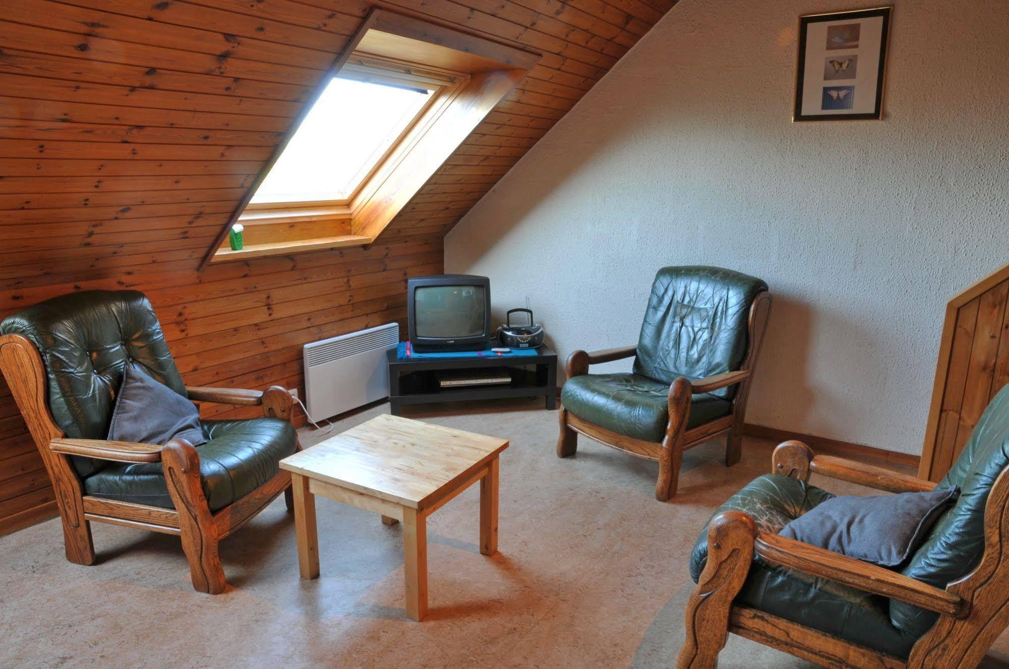 Espinette Hotel Biron Екстериор снимка
