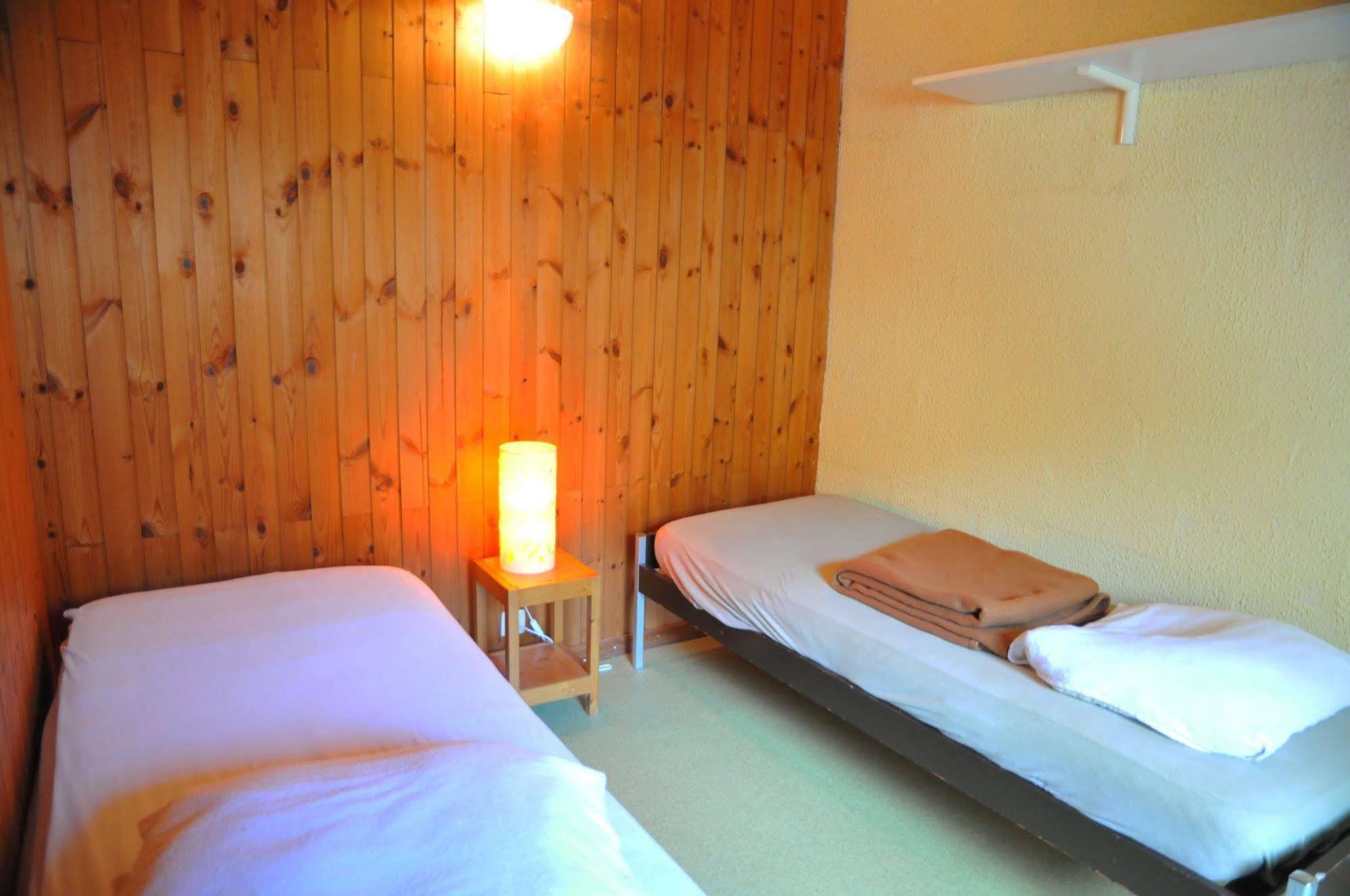 Espinette Hotel Biron Екстериор снимка